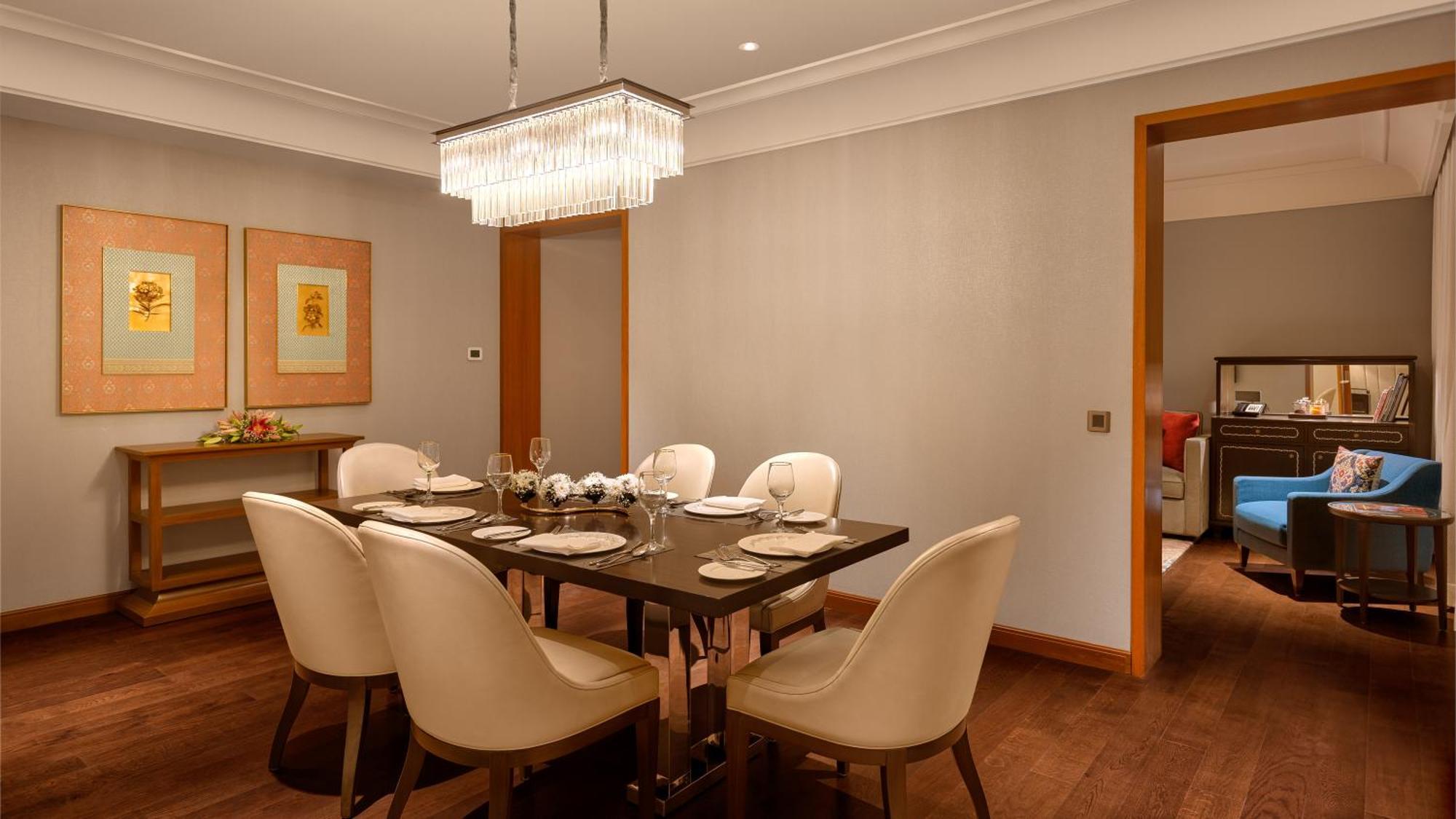 The Leela Hyderabad Banjara Hills Exterior foto