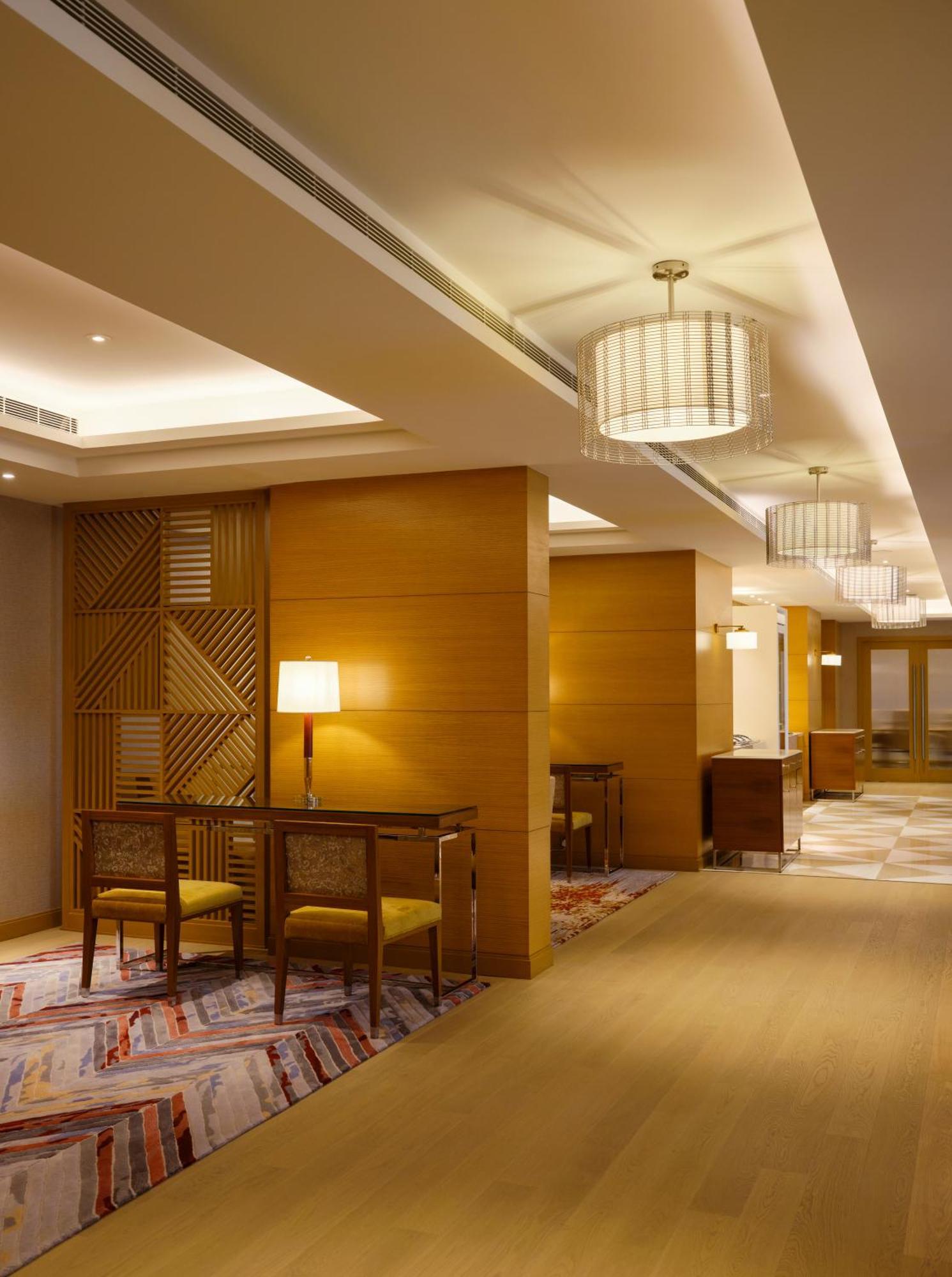 The Leela Hyderabad Banjara Hills Exterior foto